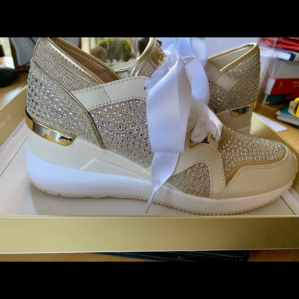New Michael Kors gold wedge cristal sneakers - Picture 4 of 5